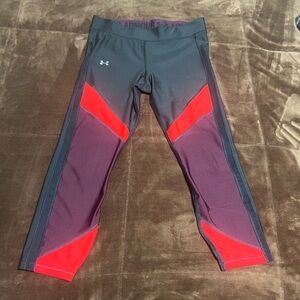 Woman’s size large Under Armour leggings